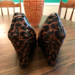 Leopard print wedges